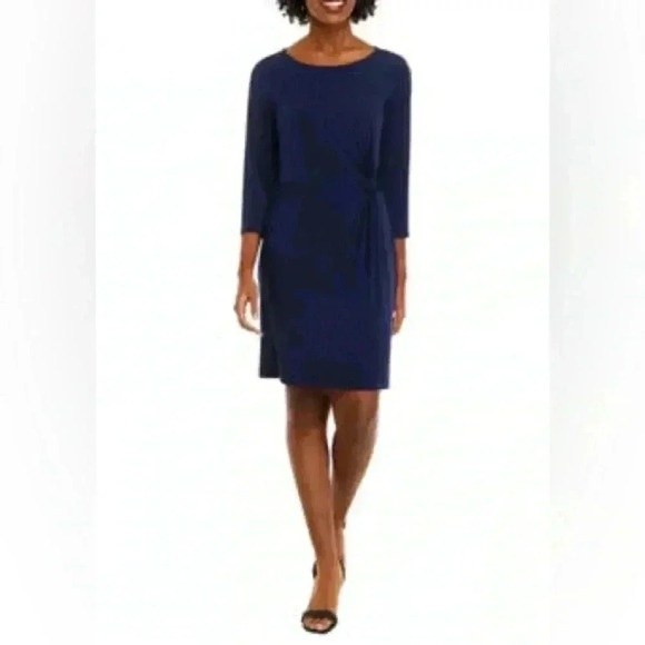 AGB Dresses & Skirts - AGB Belk Dress. Navy dress with side knot and cinched fabric.  Side Small. NWT